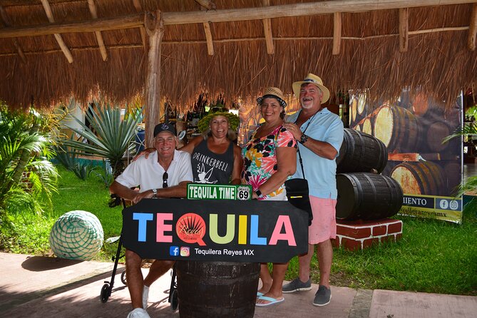 Cozumel 5-Hour Private Bar Crawl Tour - El Mirador: photo time, pool downtime, and an easy lunch plan