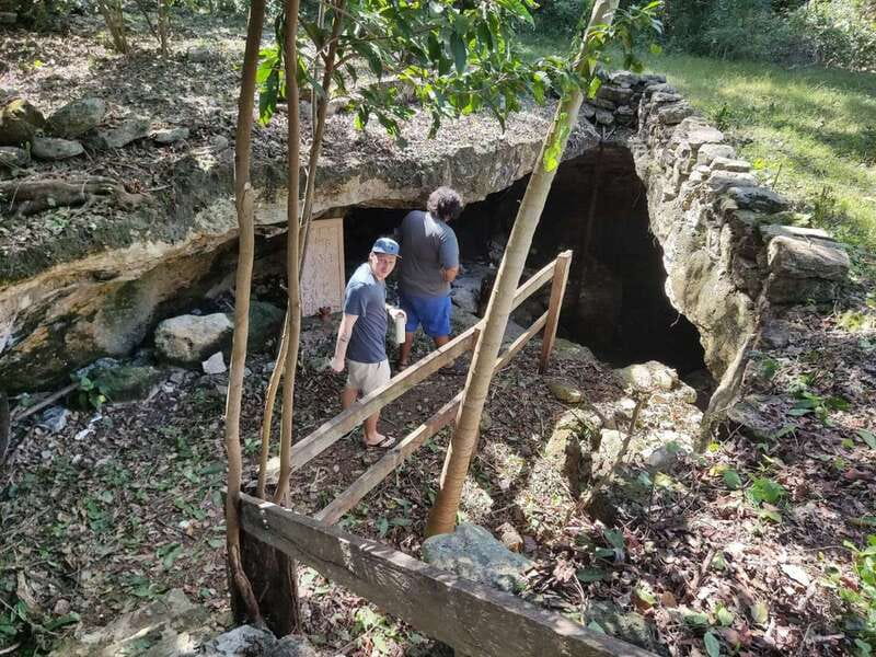 Cozumel: 5-Hour Private Caves and Ruins Tour with Lunch - Lunch on the water: where the day finally levels out