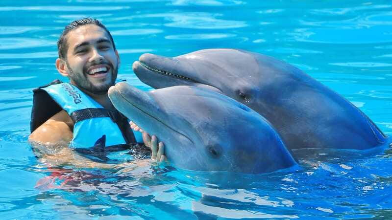 Cozumel: Dolphin Royal Connection and Manatee Interaction - Rules that affect your day: cameras, sunscreen, and lockers