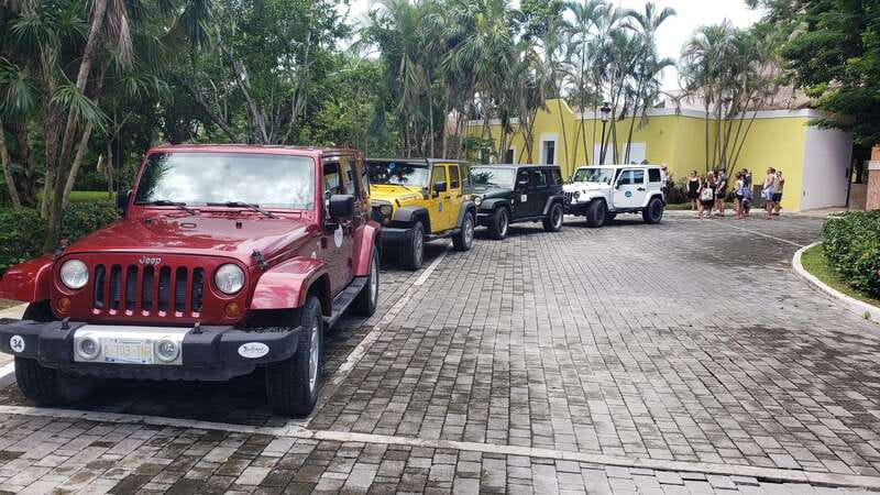 Cozumel Private Jeep Tour with Lunch and Snorkeling - Price and value: what $210 per group up to 2 really buys