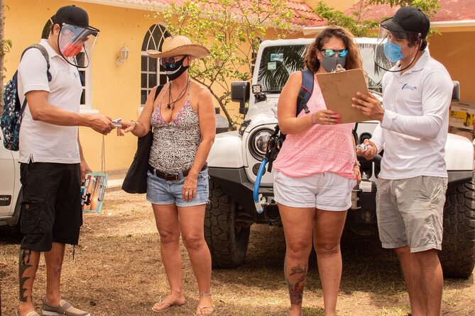 Cozumel Private Jeep Tour with Snorkeling Experience and Lunch - Why this private jeep tour feels like a Cozumel best-day playlist