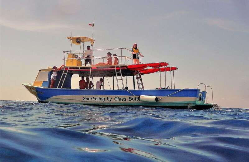 Cozumel: VIP Glass Bottom Boat & Snorkeling 3 Reefs Tour - Cozumel snorkeling with a dry option (the VIP glass-bottom angle)