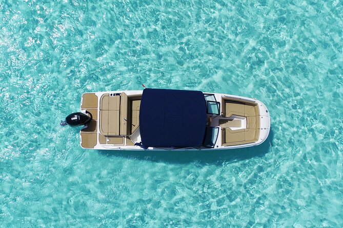 Deluxe Private Boats - 27 ft Sea Ray - Choosing North vs South: How Your Snorkel Day Gets Built