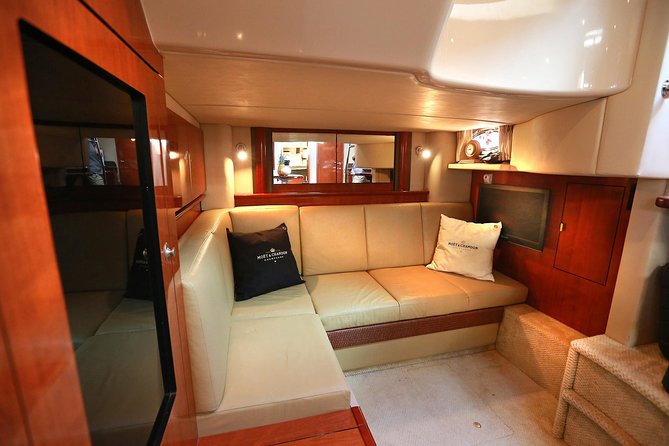 Deluxe Private Boats - 40 ft Sea Ray - Inside-the-experience comforts: restroom, snacks, and that Sea Ray feel