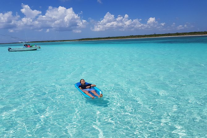 "First Lady" Private Snorkel & El Cielo Sandbar Combo - Food and drinks onboard: why the lunch here doesn’t feel like a chore
