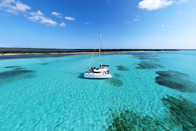 Lagoon 39ft Private Catamaran 5hr - El Cielo Full Experience - Snorkeling gear, paddleboard time, and the floating mat