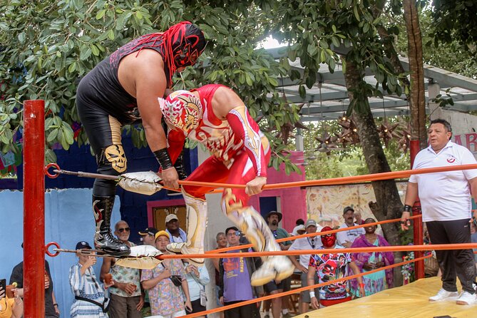 Legendary Mexican Lucha Libre Experience in Cozumel Meet andGreet - Getting there without a private car (and how to avoid stress)