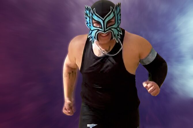 Mexican Lucha Libre Experience in Cozumel, Tacos and Margaritas - Small tips that improve your day