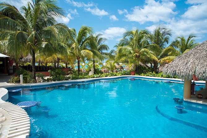 Mr. Sanchos Beach Club All-Inclusive Day Pass - Ocean kayak is included: your built-in water activity