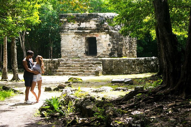 Off-Road Mayan Adventure in Cozumel with Snorkeling and Lunch - San Gervasio Mayan Ruins: big island site, short-on-your-own-time reality