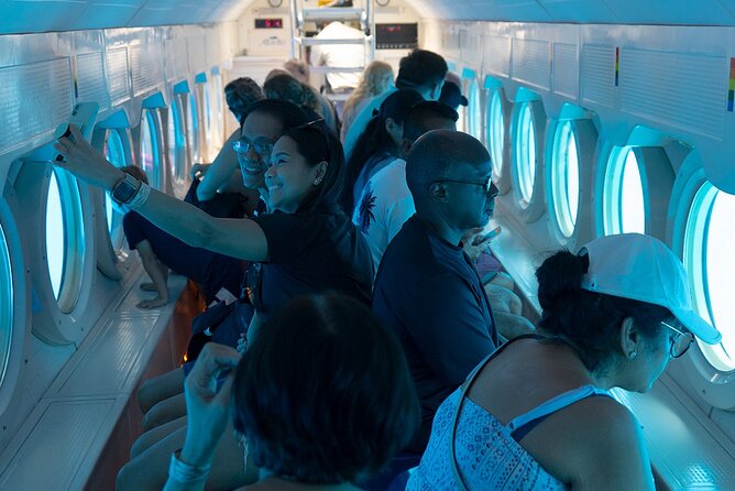 Submarine Atlantis Cozumel Adventure by Day & Sunset - What you must do before boarding the ladder (and the small comfort tradeoffs)